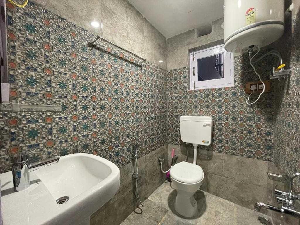 Hotel desire Srīnagar Extérieur photo